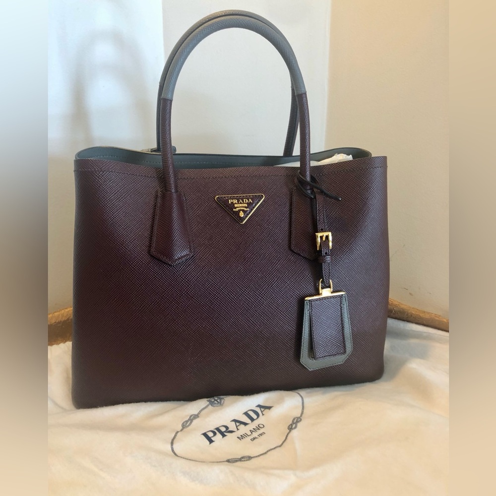 PRADA Saffiano Cuir Small Bi-Color Double Bag – Granato/Marmo